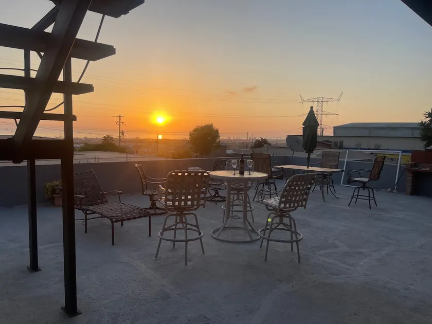 Hilltop Apt with Ocean View - Image 1