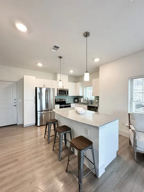 Luxury getaway with a VIEW! - Image 1
