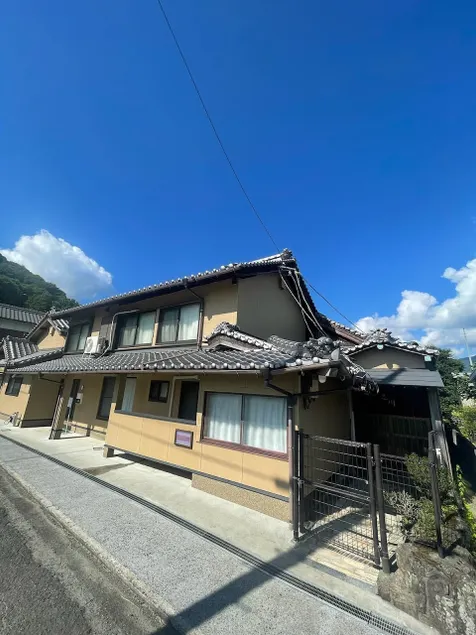 A nostalgic old house in the countryside, like a parent's home, where swallows have gathered for over 50 years ”Remote Retreat Shikawa” - Image 1