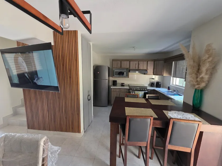 House in a residential area, close to TSM (Invoice) - Image 1