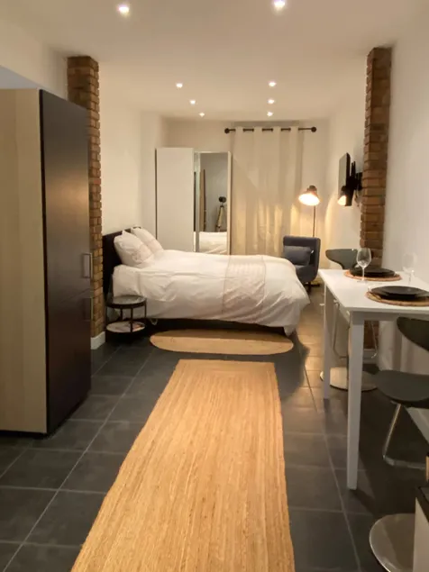 Cosy Studio & Parking close to Basel Swiss border - Image 1