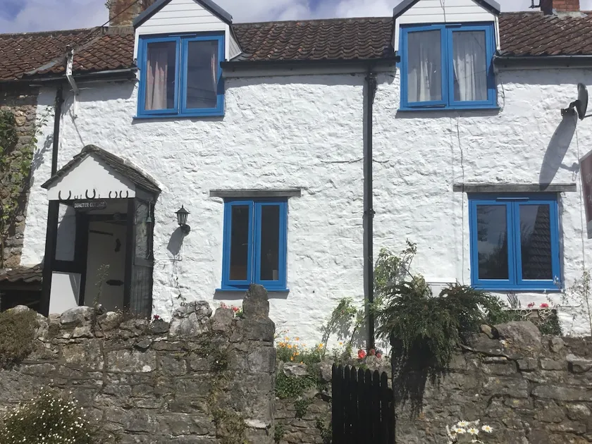 Character cottage dated 1790 - Image 1