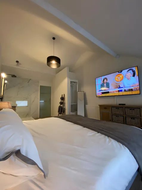 Cozy House - Image 1