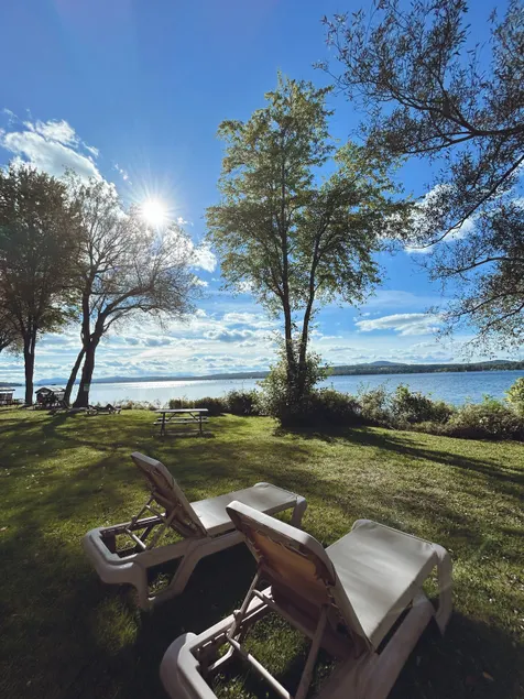Le Mignon 4 seasons-Memphrémagog - Image 1