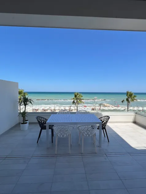 Beachfront Termoli - Image 1