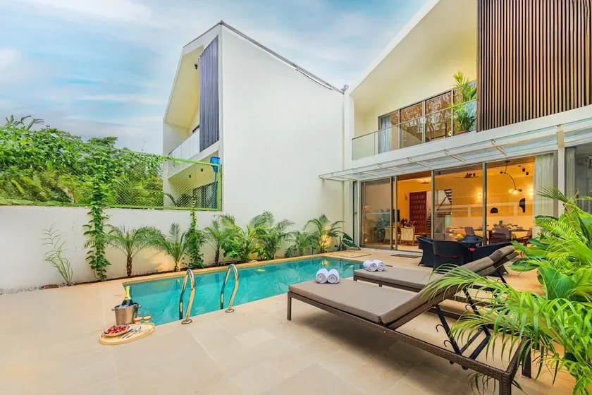 Cruiser Luxury Villa in Vagator - Image 1