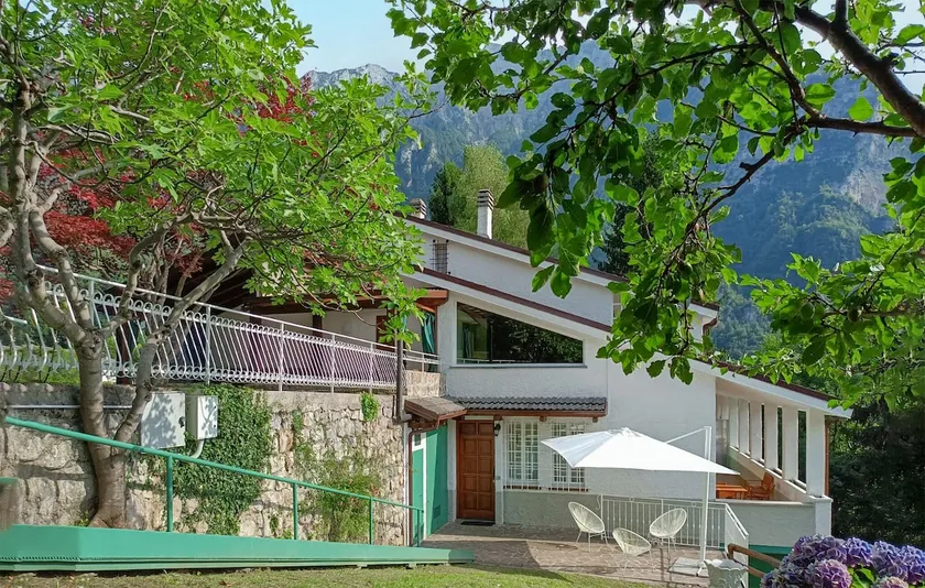 Beautiful apartment in Bordogna - Image 1