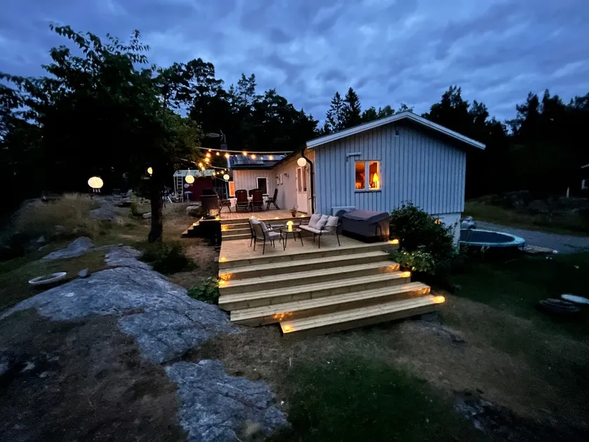 Family Fun in STHLM Archipelago, with EV charging - Image 1