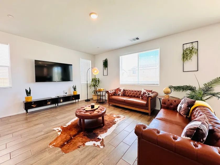 Desert Gem | Huge New Home | 2 Living Rooms | 4BR - Image 1