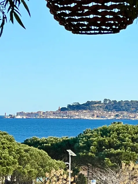 Charming Tropezian, great sea view, Beach, Pool, Park - Image 1