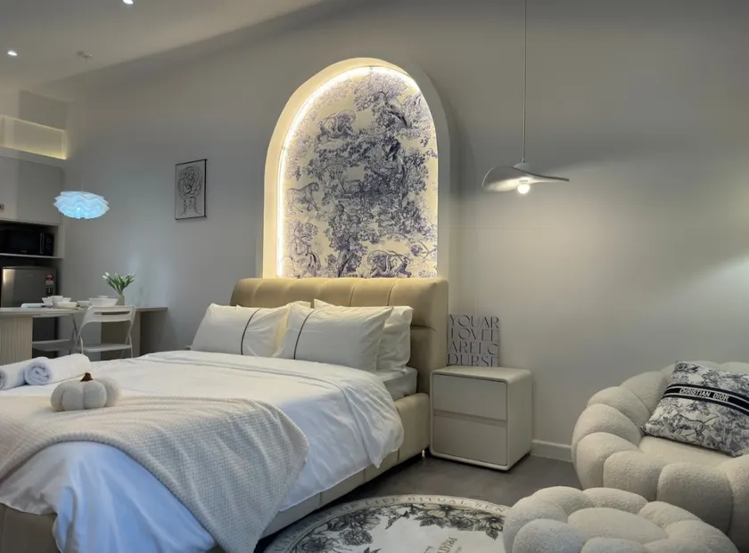 Pretty Room with balcony klcc view in Chamber - Image 1