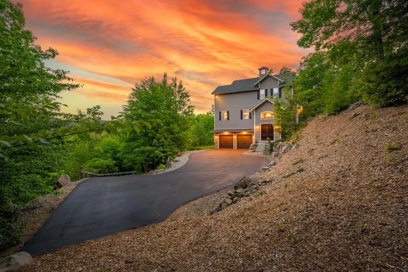 Mountain Serenity Lake Retreat - Image 1