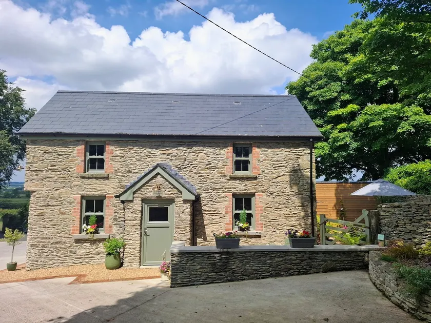 Redgap Cottage in the heart of the Boyne Valley - Image 1