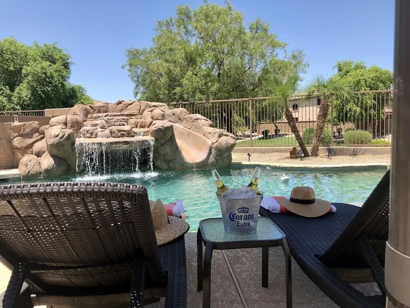 5 Schlafzimmer Haus mit unglaublichem Garten Pool & Wasserrutsche - Image 1