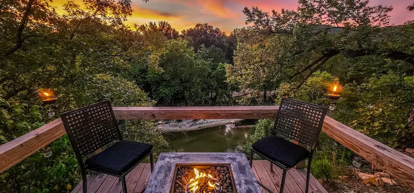 Cliffside at Piney Falls - Creek Access - Sweeping Views - Image 1