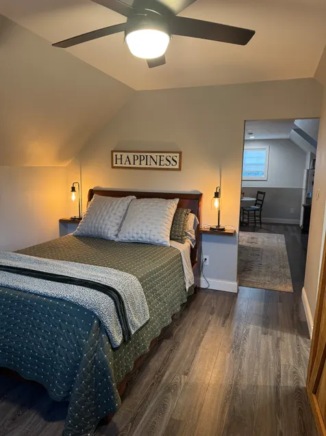 Cozy Loft near Winery & Venues - Image 1