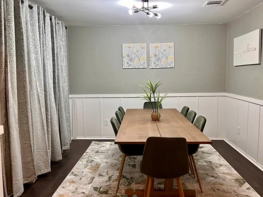 5 bedrooms , 2 kings & Media room - Image 1