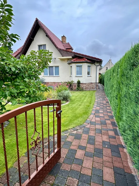 Guest house on Lake Ruppin - Image 1