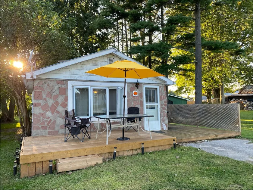 Relaxing Cabin near the Beach - Image 1