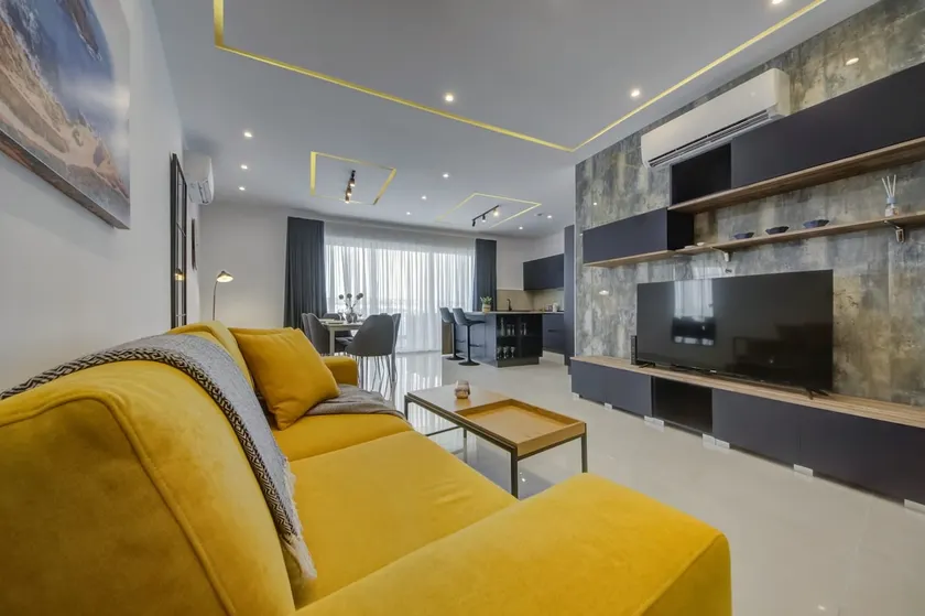 Seascape Apartment - Image 1