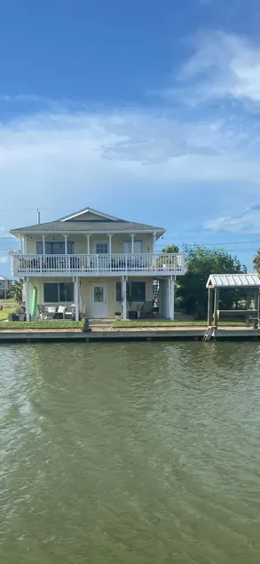 Inn at Holiday Beach - Image 1