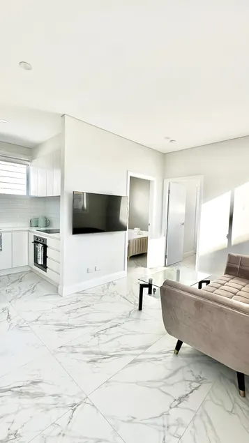 Convenient Private Guest House - Image 1
