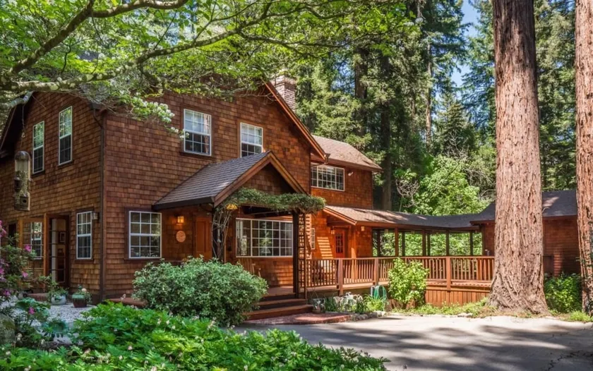 Storybook Creekside Getaway - Image 1
