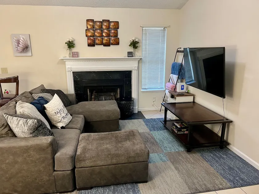 Cozy Retreat Near Beach & Mayo - Image 1