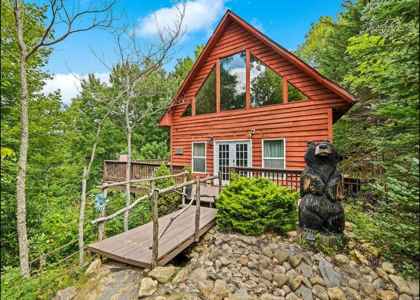Cubby Bear Cabin-Peaceful, Pet Friendly Great View - Image 1