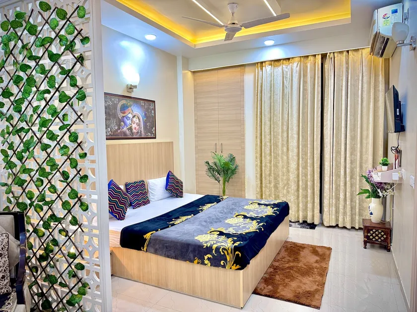 Boho Bliss near Prem Mandir & ISKCON - Image 1