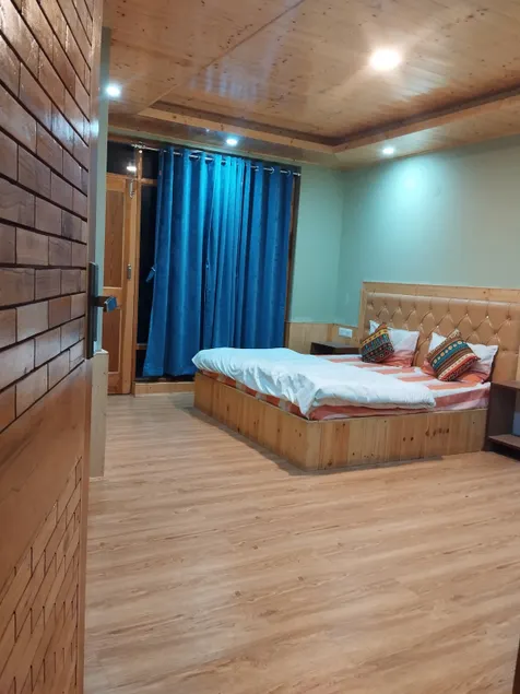 Himalayan Hill's Manali 2 - Image 1