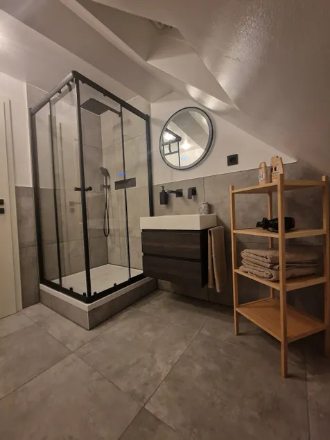 Janna's City Room - Image 1
