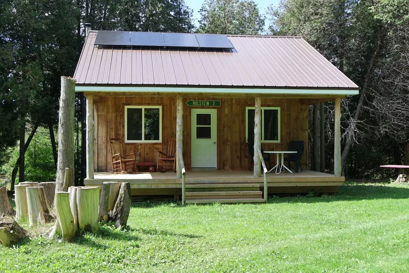 Peaceful, Off-Grid Retreat In The Woods - Image 1