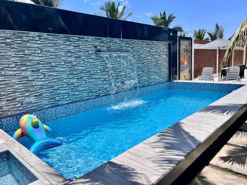Pal'mar Beach House, an oceanfront space - Image 1