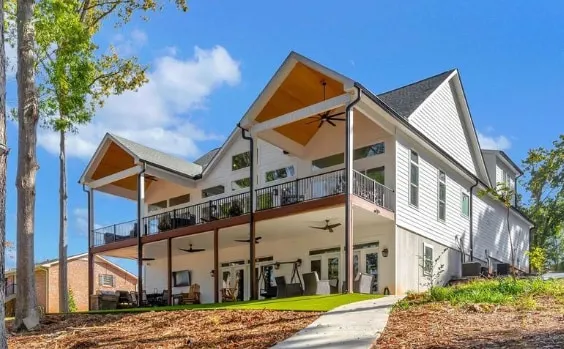 Broadwater Bay 7 Bdrms 5 btrms,Sleeps 23 - Image 1