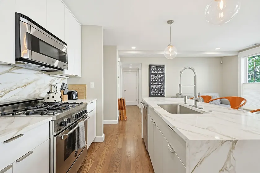 Inviting 3BR In Cambridge Walk To T & Central Sq - Image 1