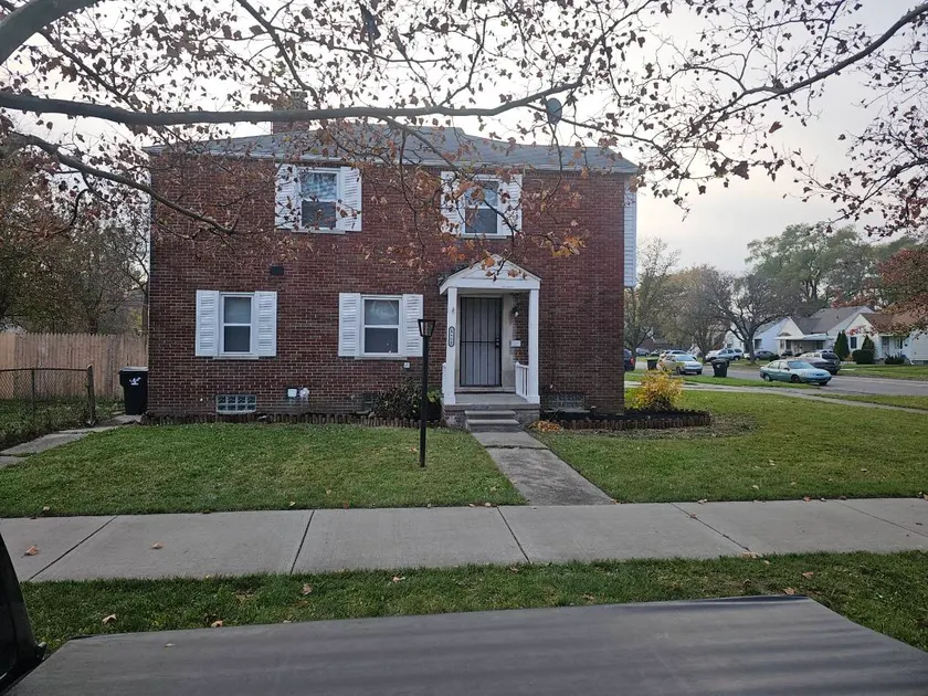 Townhouse in Detroit (no 420 here) - Image 1