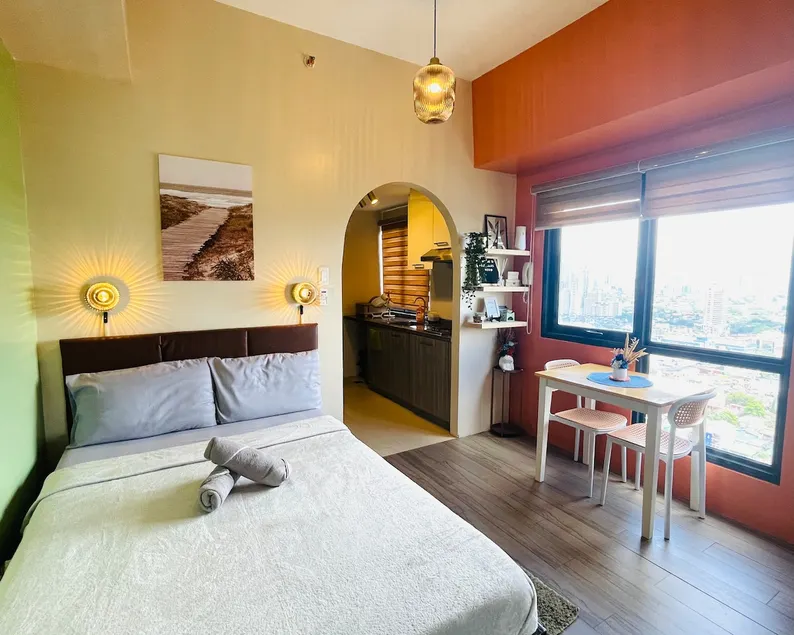 Berallen's View - @ The Sentinel Residences Suites - Image 1