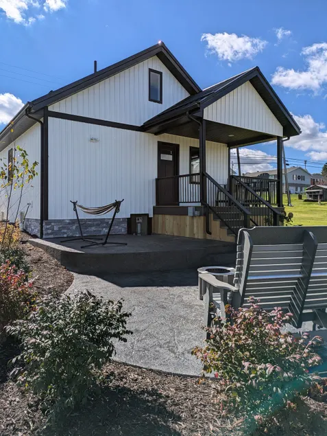 The Little House - Image 1