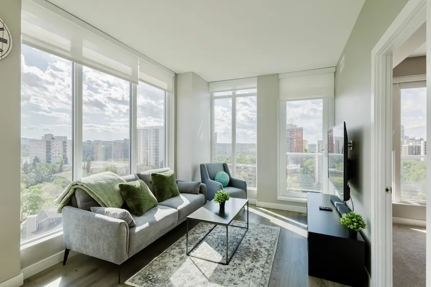Luxury 2bed 2Bath, King bed, Dt Views - Image 1