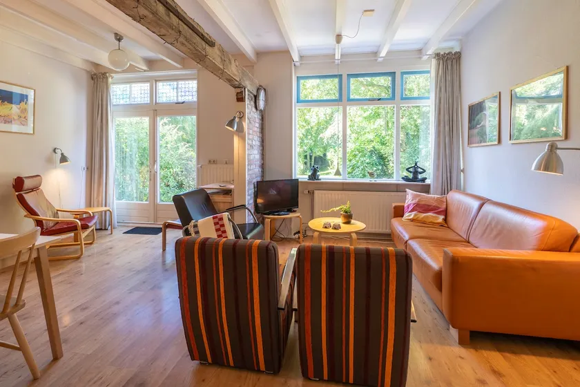 6-person vacation home Hermelijn on Buitenwedde - Image 1