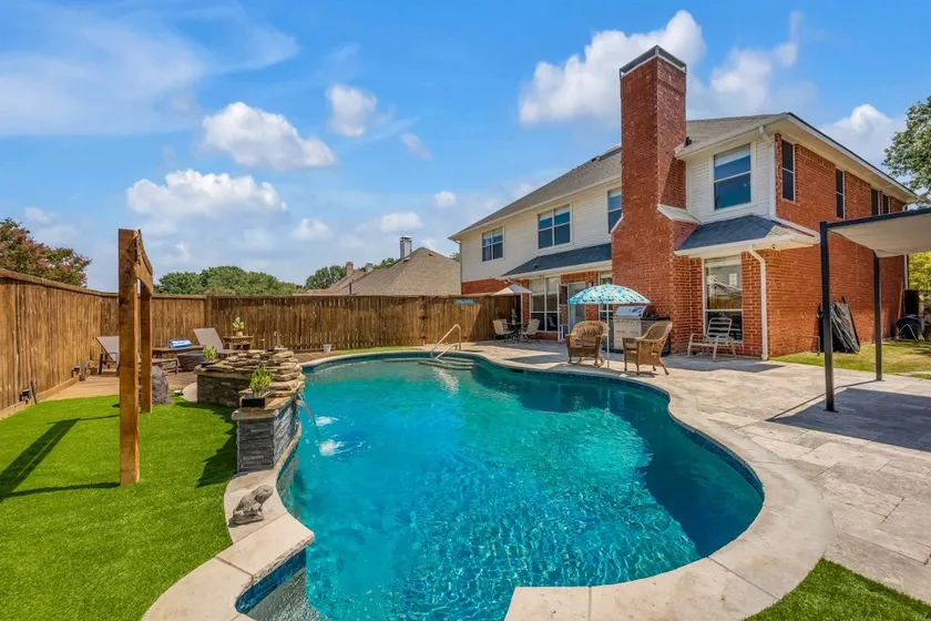 DFW | Luxury Resort | Golf | PingPong PS5 EV - Image 1