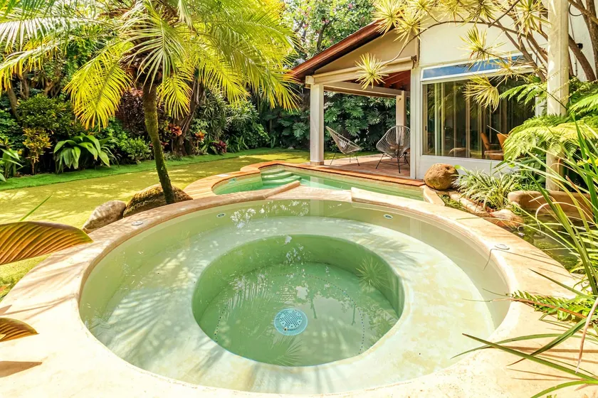 Brand new! Jacuzzi Pool Garden Luxury Nature - Image 1