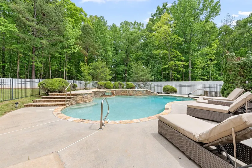 New! Luxe Family Funhouse 4BR Pool | Sleeps 10 - Image 1