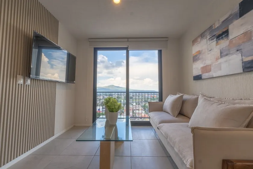 Family-Friendly and Modern Oasis & Amenities - Image 1