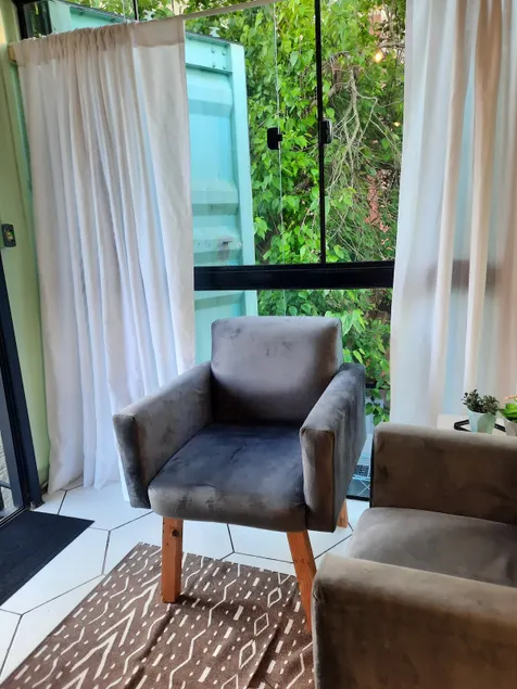 13 minutes from the Park Shop. | Split | Parking | Home Office 4 - Image 1