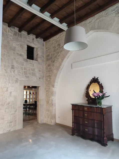 Annex in Palazzo Sciarra medieval building - Image 1