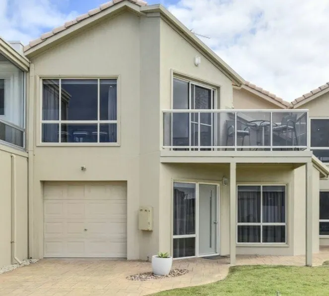 2 6 Germein Court Panayil BeachHouse ! Stunning Ocean Views! - Image 1