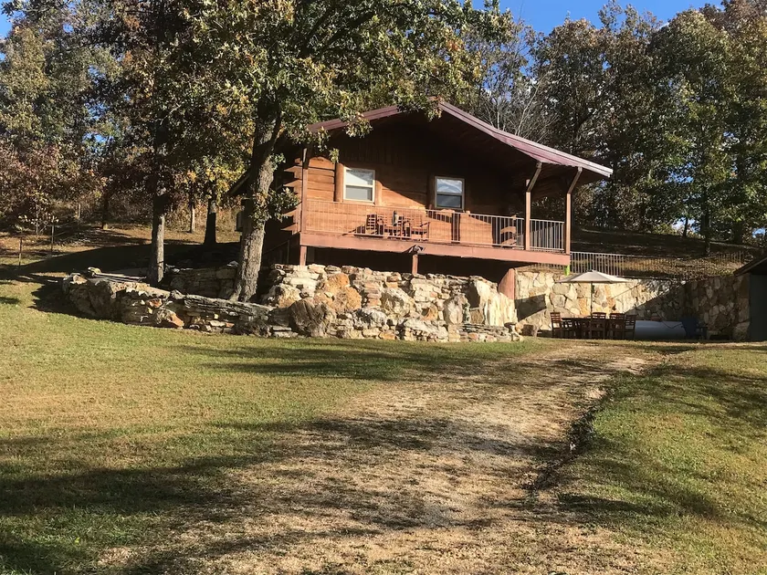 Cabin at Cedar Hill - Image 1