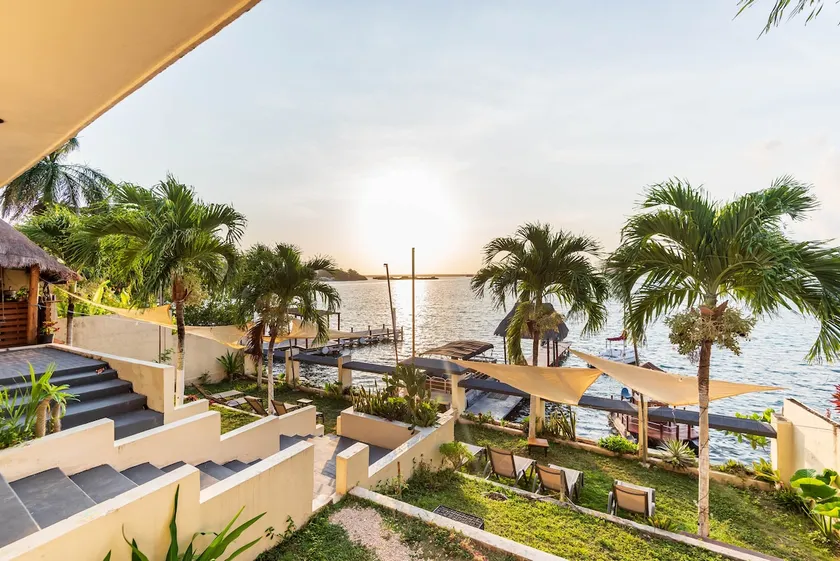 Casa Sirena - on the lagoon shore - Image 1
